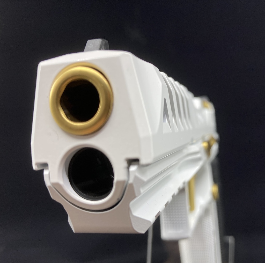 W4kEEH9Q8TFtnXCaEW98P-2871822 Weiss Gold vorne.jpg